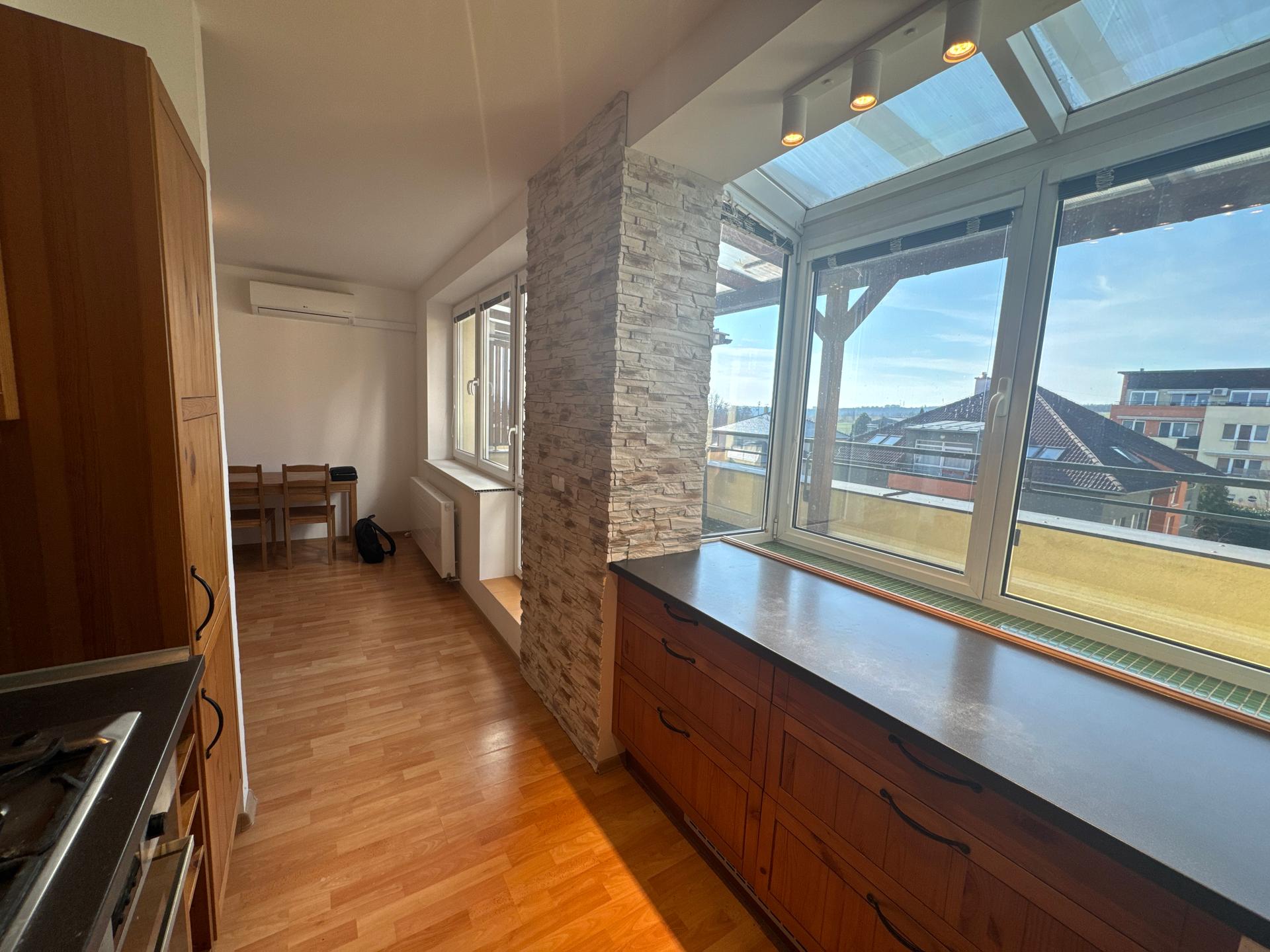 Prodej bytu 3+kk 64 m² Ke Třešním, Bílovice nad Svitavou - obrázek 3